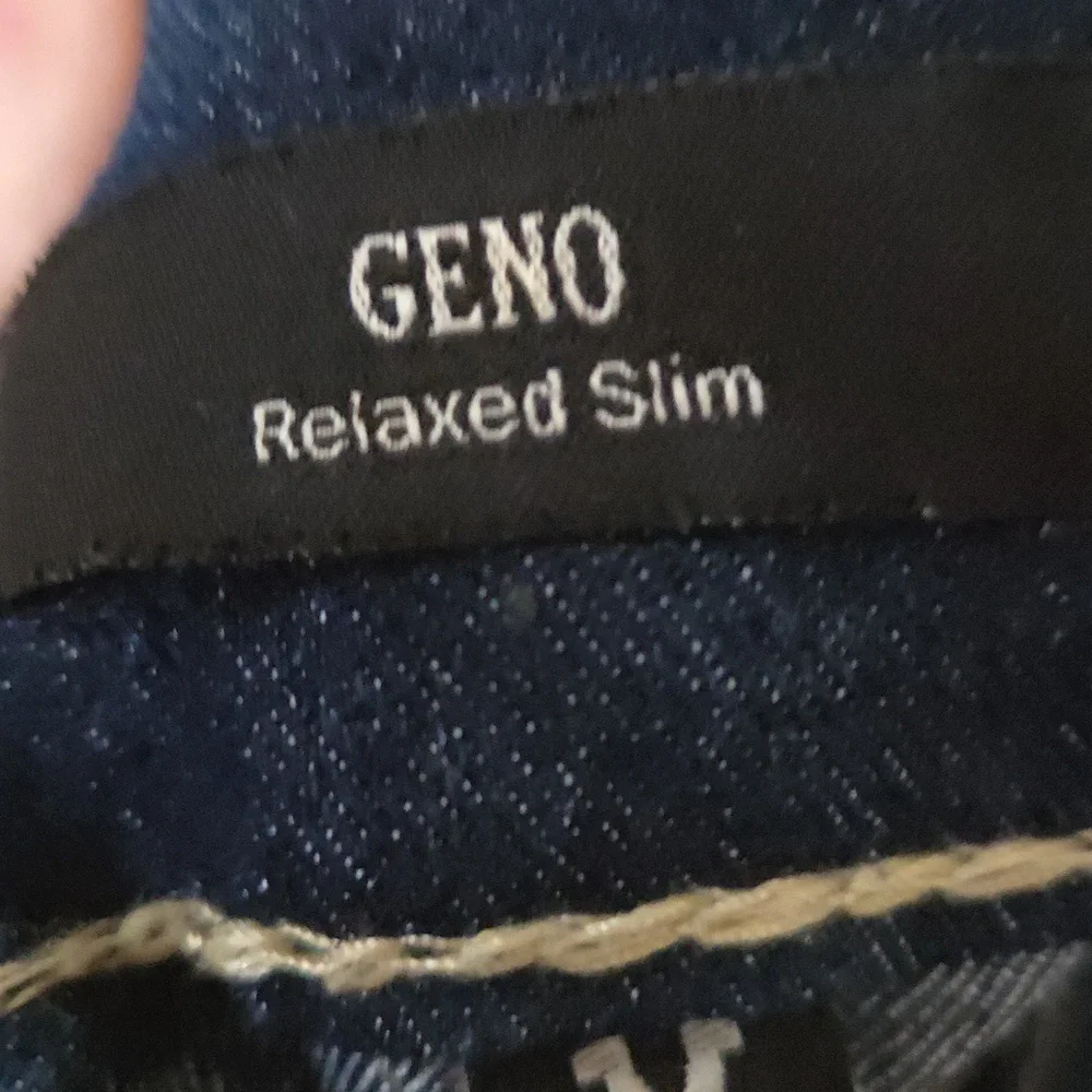 NWT! True Religion GENO Relaxed Slim
